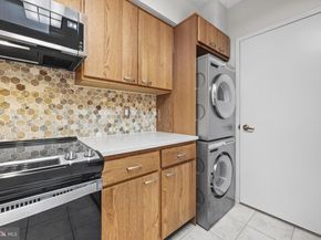 1805 Crystal Drive 1010S, Arlington VA 22202