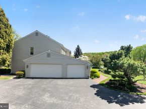 1831 Glenwold Drive, Paoli PA 19301