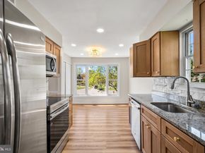 10217 Mckean Court, Great Falls VA 22066