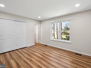10217 Mckean Court, Great Falls VA 22066