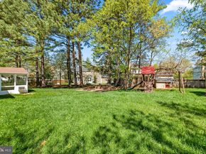 10217 Mckean Court, Great Falls VA 22066