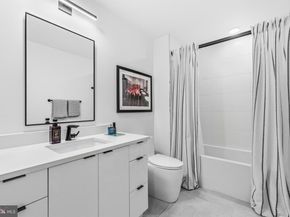 1729 T Street NW 03, Washington DC 20009