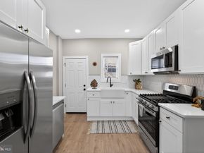 2518 S American Street, Philadelphia PA 19148