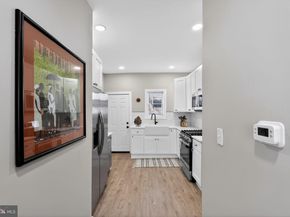 2518 S American Street, Philadelphia PA 19148