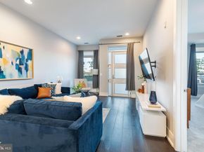 410 S Front Street 102, Philadelphia PA 19147