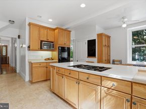 922 S 48TH Street, Philadelphia PA 19143