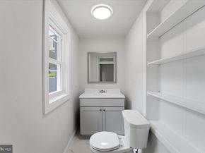 303 Green Lane, Philadelphia PA 19128