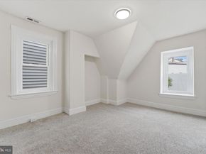 303 Green Lane, Philadelphia PA 19128