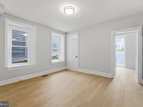 303 Green Lane, Philadelphia PA 19128