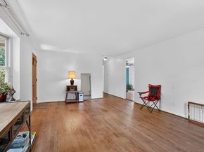 812 Grant Street, Herndon VA 20170