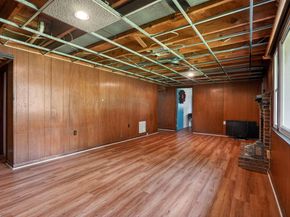 812 Grant Street, Herndon VA 20170