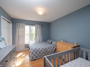 142 Green Valley Circle, Dresher PA 19025