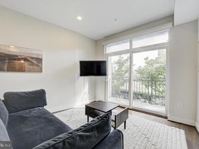 2337 Champlain Street NW 104, Washington DC 20009