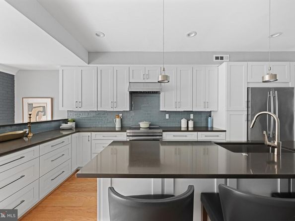 4224 River Road NW, Washington DC 20016