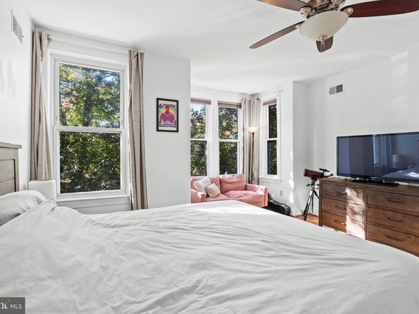 703 13TH Street NE, Washington DC 20002