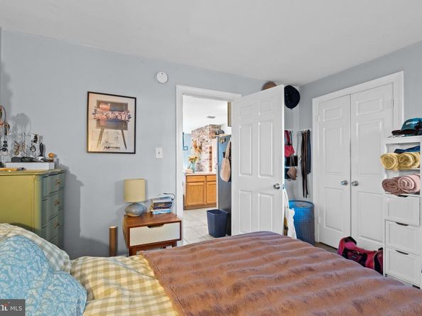 703 13TH Street NE, Washington DC 20002