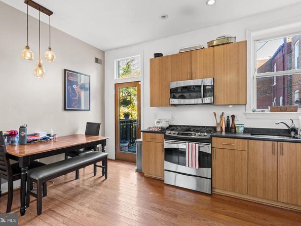 703 13TH Street NE, Washington DC 20002