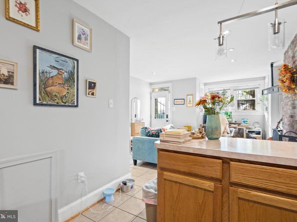 703 13TH Street NE, Washington DC 20002