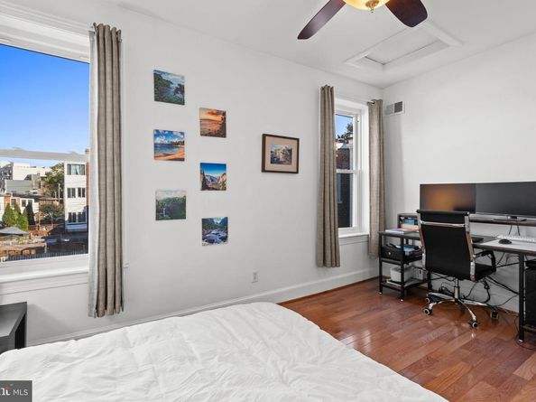 703 13TH Street NE, Washington DC 20002