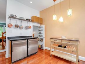 703 13TH Street NE, Washington DC 20002