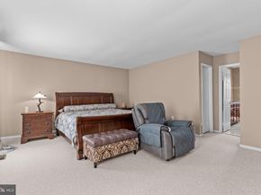 15 Roy Lane, Huntingdon Valley PA 19006