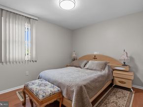 15 Roy Lane, Huntingdon Valley PA 19006