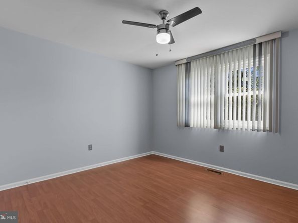 15 Roy Lane, Huntingdon Valley PA 19006