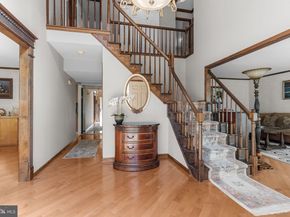 15 Roy Lane, Huntingdon Valley PA 19006