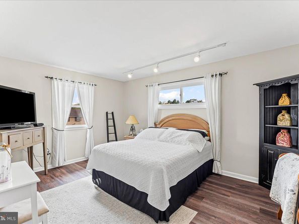 416 Warren Boulevard, Broomall PA 19008