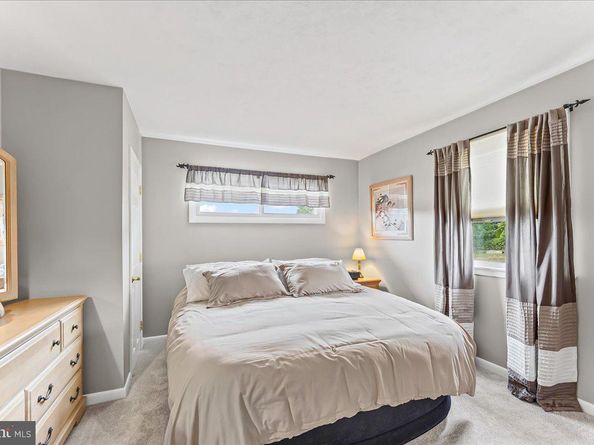 416 Warren Boulevard, Broomall PA 19008
