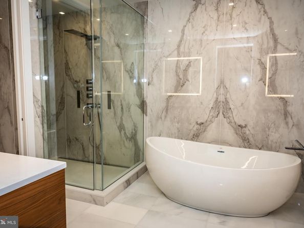 1911 Walnut Street UNIT 2701, Philadelphia PA 19103