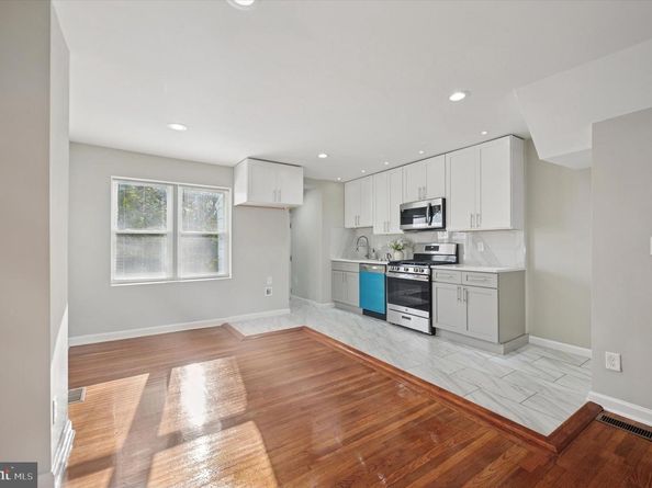 366 E Upsal Street, Philadelphia PA 19119