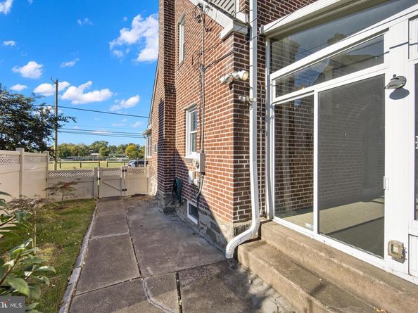 510 Amosland Road, Morton PA 19070