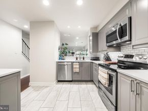 907 S Rolfe Street 1A, Arlington VA 22204