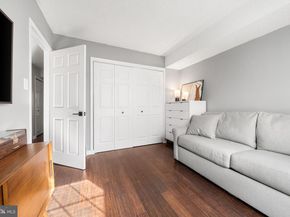 907 S Rolfe Street 1A, Arlington VA 22204