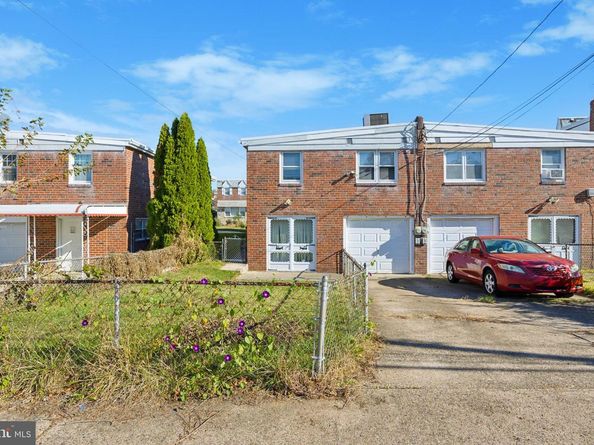 9009 Brous Avenue, Philadelphia PA 19152