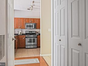 12945 Centre Park Circle 208, Herndon VA 20171