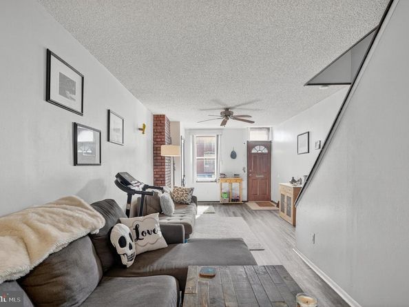 3062 Almond Street, Philadelphia PA 19134