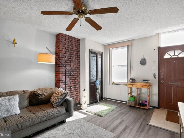 3062 Almond Street, Philadelphia PA 19134