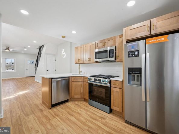 6154 Kingsessing Avenue, Philadelphia PA 19142