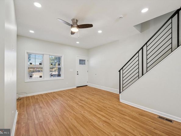 6154 Kingsessing Avenue, Philadelphia PA 19142