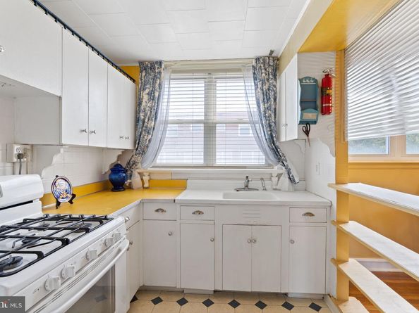 1312 E Sharpnack Street, Philadelphia PA 19150