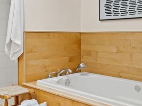 526 S Lecount Street, Philadelphia PA 19146