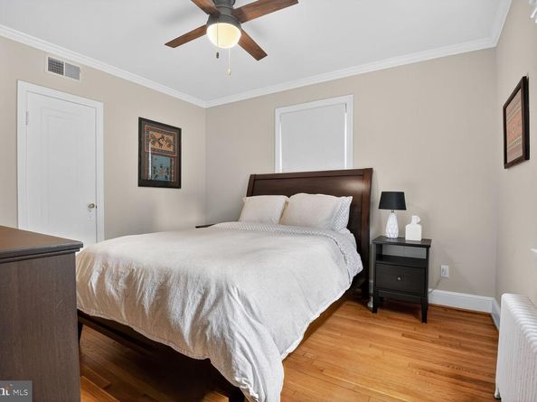 1013 26TH Street S, Arlington VA 22202