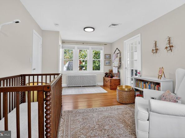 1013 26TH Street S, Arlington VA 22202