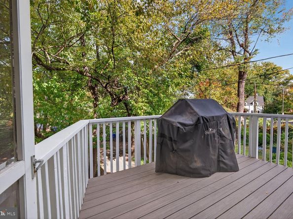 1013 26TH Street S, Arlington VA 22202
