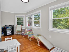 1013 26TH Street S, Arlington VA 22202