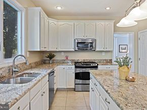 12520 Ridgegate Drive, Herndon VA 20170