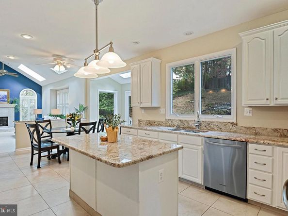 12520 Ridgegate Drive, Herndon VA 20170