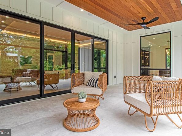 7816 Georgetown Pike, Mclean VA 22102